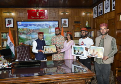 राज्यपाल ने ‘हिमाचली स्वैग-पाणी री टंकी’ जारी कियाशिमला:01 सितम्बर, 2023 राज्यपाल ने ‘हिमाचली स्वैग-पाणी री टंकी’ जारी कियाशिमला:01 सितम्बर, 2023